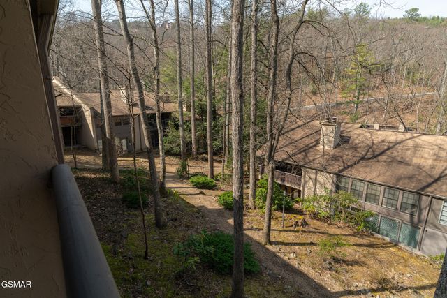 1235 Ski Mountain Road, Gatlinburg, TN 37738