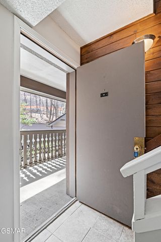 1235 Ski Mountain Road, Gatlinburg, TN 37738