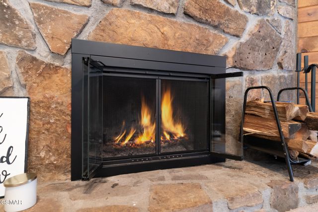 1235 Ski Mountain Road, Gatlinburg, TN 37738