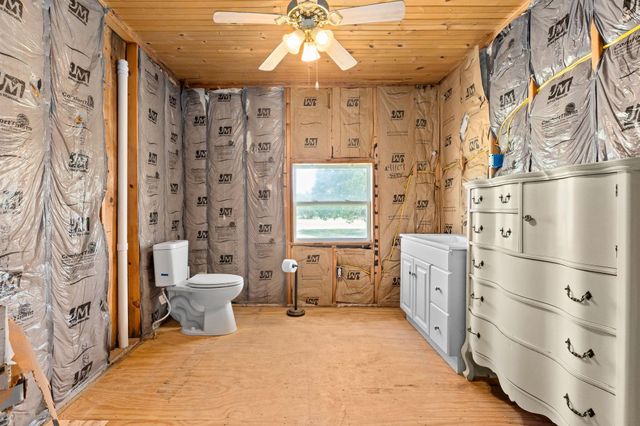 586 Private Road 3448, Kempner, TX 76539