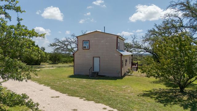586 Private Road 3448, Kempner, TX 76539
