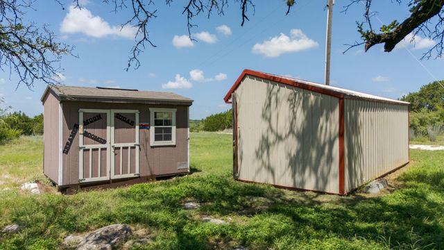 586 Private Road 3448, Kempner, TX 76539