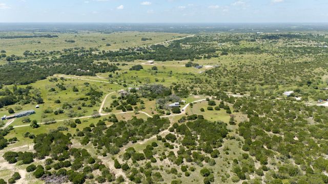 586 Private Road 3448, Kempner, TX 76539