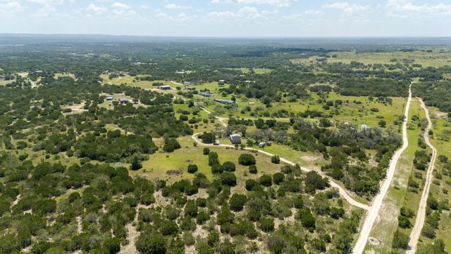 586 Private Road 3448, Kempner, TX 76539