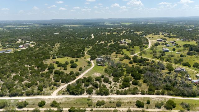 586 Private Road 3448, Kempner, TX 76539
