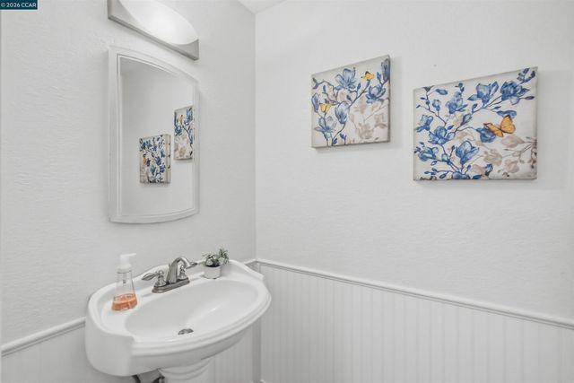 1740 Clayton Way, Concord, CA 94519