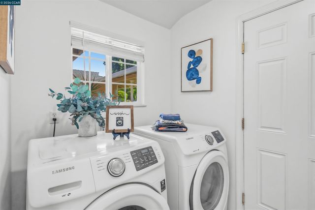 1740 Clayton Way, Concord, CA 94519