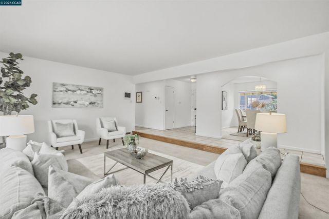 1740 Clayton Way, Concord, CA 94519