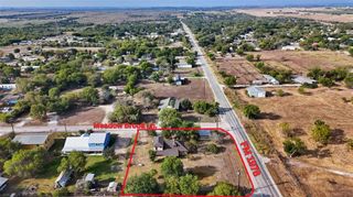 5115 Meadow Brook LN, San Marcos, TX 78666