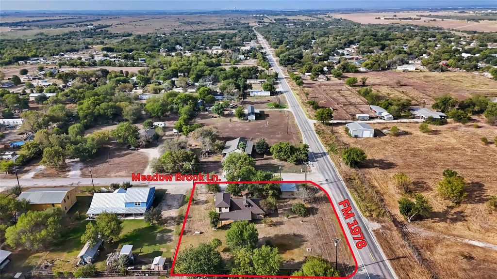 5115 Meadow Brook LN, San Marcos, TX 78666