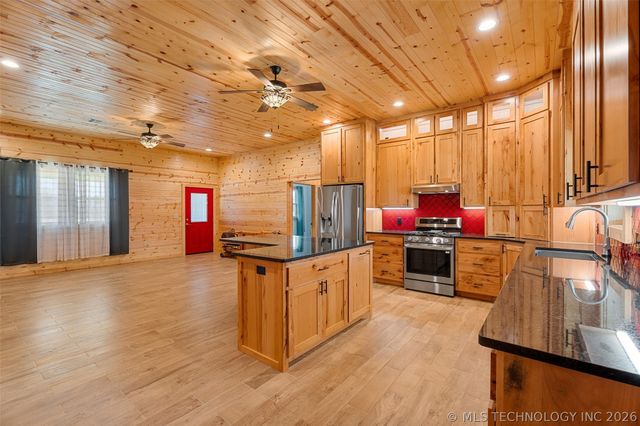 13908 N 3973 Drive, Dewey, OK 74029