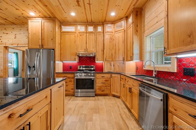 13908 N 3973 Drive, Dewey, OK 74029