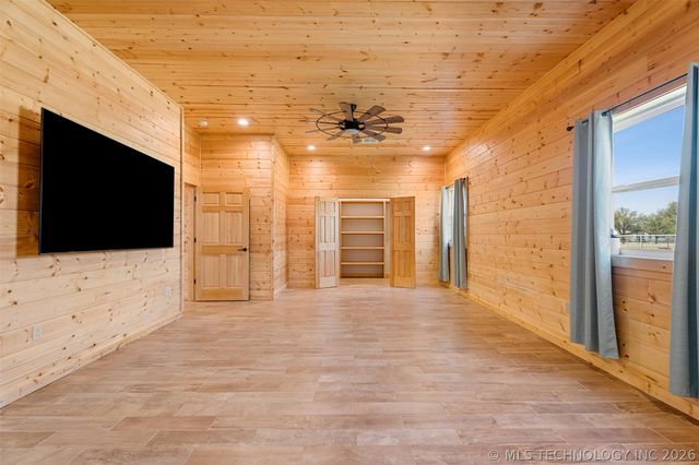 13908 N 3973 Drive, Dewey, OK 74029