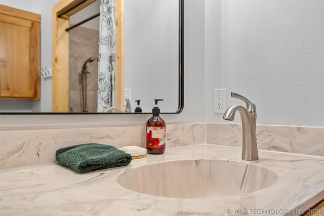 13908 N 3973 Drive, Dewey, OK 74029