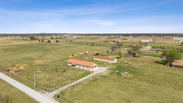 13908 N 3973 Drive, Dewey, OK 74029