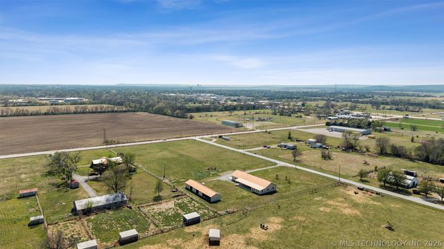 13908 N 3973 Drive, Dewey, OK 74029