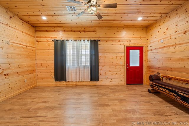 13908 N 3973 Drive, Dewey, OK 74029