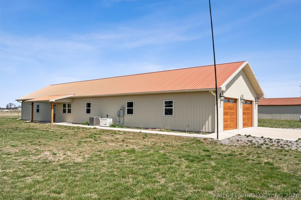 13908 N 3973 Drive, Dewey, OK 74029