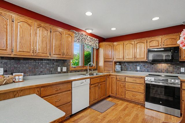 205 Hickory Street, Farmington, MN 55024