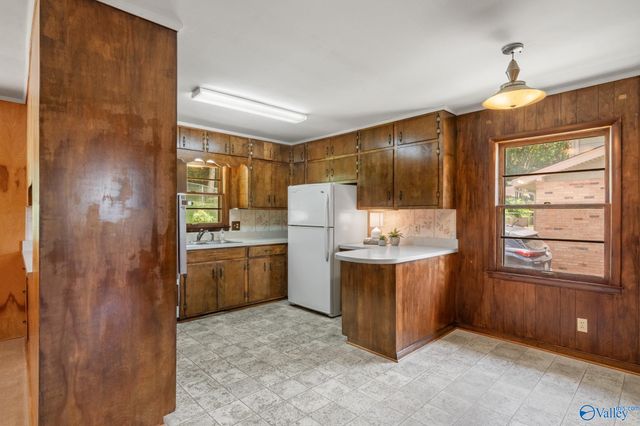 703 Cleermont Drive, Huntsville, AL 35801