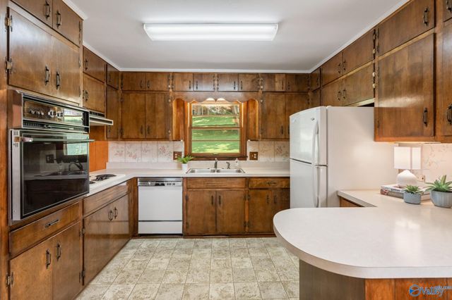 703 Cleermont Drive, Huntsville, AL 35801