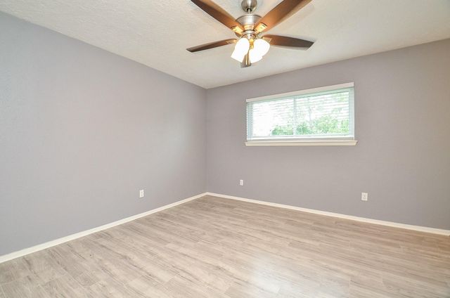 12791 Lake Conroe Hills Drive, Willis, TX 77318