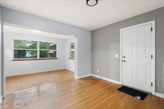 6402 LOU Court, Jacksonville, FL 32216