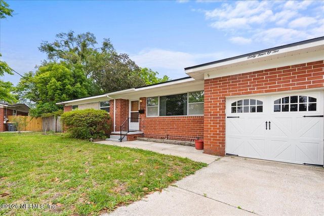 6402 LOU Court, Jacksonville, FL 32216
