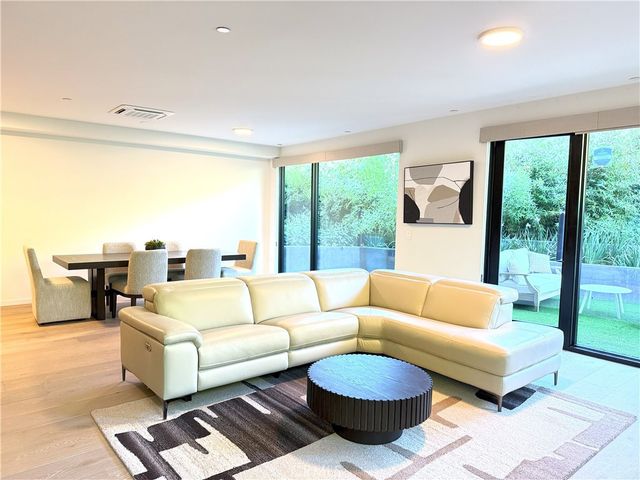 1618 Hilts Avenue 103, Los Angeles, CA 90024