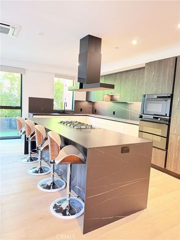 1618 Hilts Avenue 103, Los Angeles, CA 90024