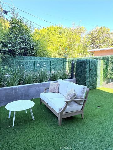 1618 Hilts Avenue 103, Los Angeles, CA 90024