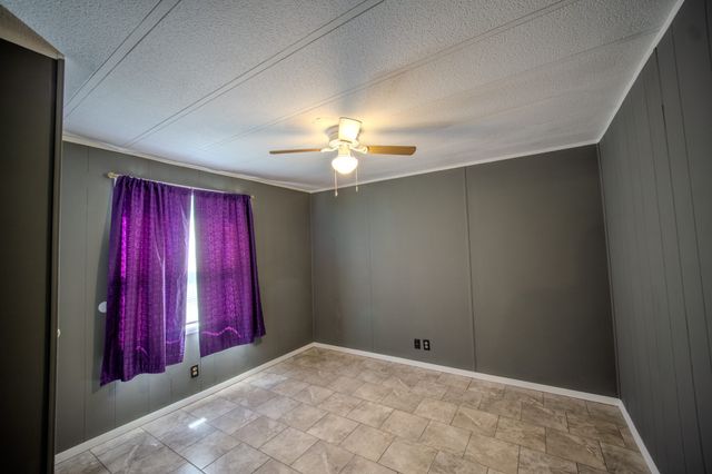 4461 S Creek Dr, Cookeville, TN 38506