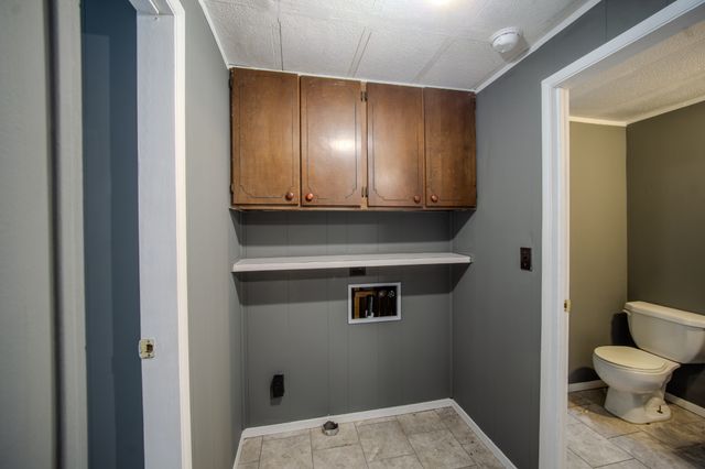 4461 S Creek Dr, Cookeville, TN 38506