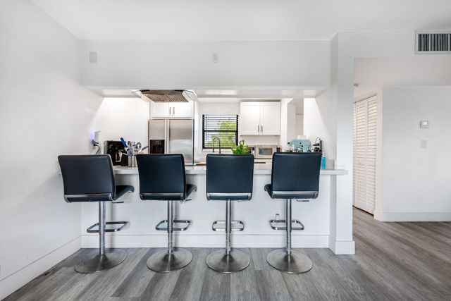 1700 N Congress 302, West Palm Beach, FL 33401