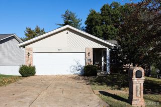 607 Rustic Valley Drive, Ballwin, MO 63021