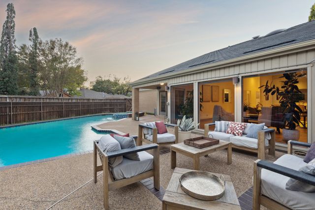 9616 Viewside Drive, Dallas, TX 75231