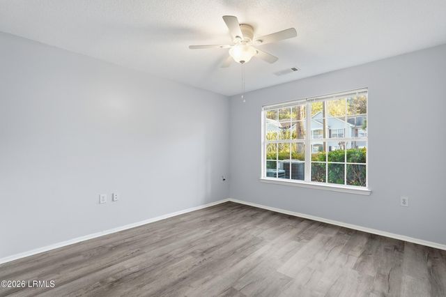 50 Pebble Beach Cv Apt D113, Bluffton, SC 29910