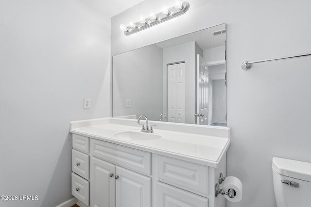 50 Pebble Beach Cv Apt D113, Bluffton, SC 29910