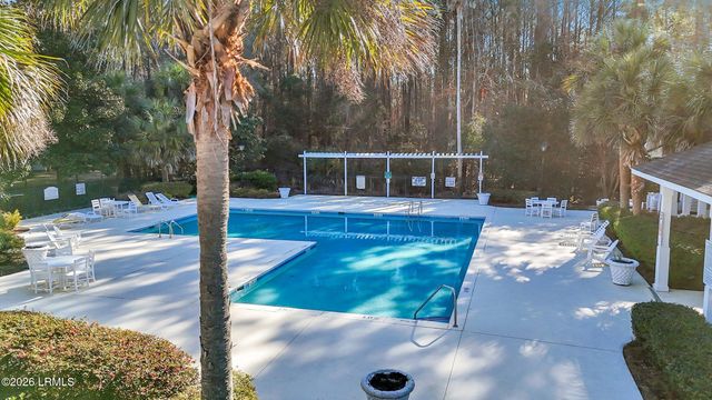 50 Pebble Beach Cv Apt D113, Bluffton, SC 29910