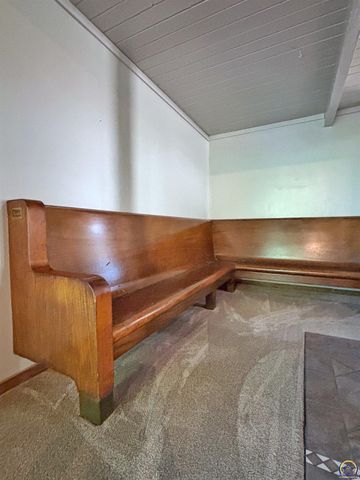 8827 Greenwood AVE, Ozawkie, KS 66070