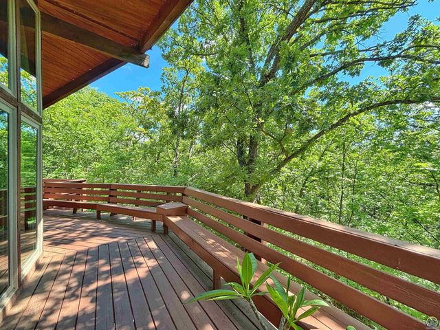 8827 Greenwood AVE, Ozawkie, KS 66070