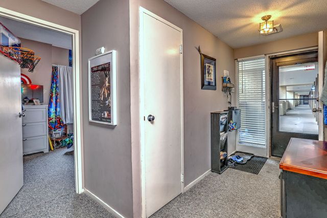 85 Viscount Drive A26, Milford, CT 06460