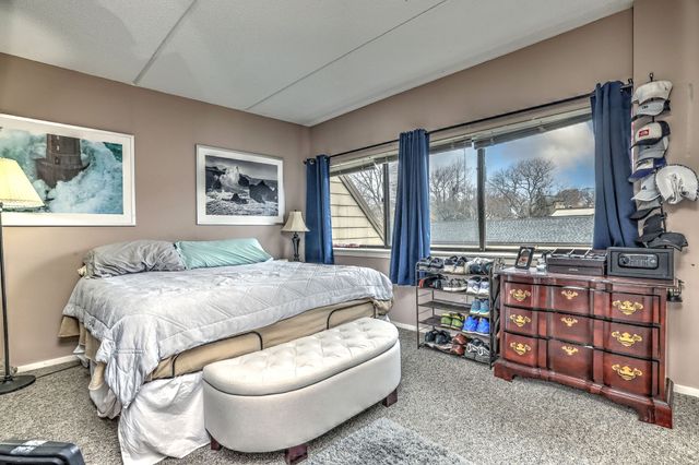 85 Viscount Drive A26, Milford, CT 06460