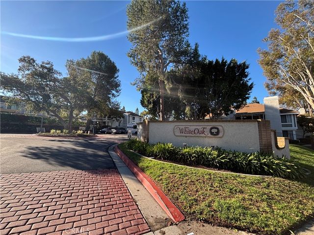 25713 Sycamore Pointe, Lake Forest, CA 92630