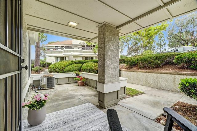 25713 Sycamore Pointe, Lake Forest, CA 92630