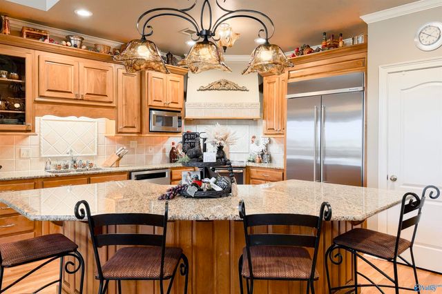 160 Hagood Drive, Somerville, AL 35670