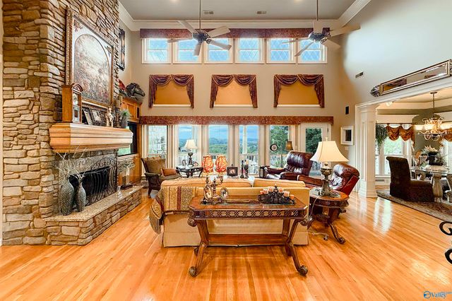 160 Hagood Drive, Somerville, AL 35670