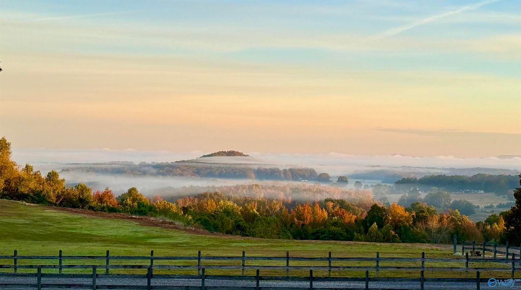 160 Hagood Drive, Somerville, AL 35670