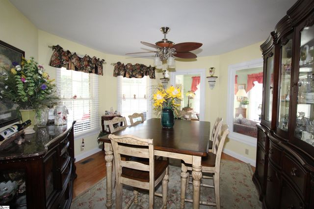 178 Tuscany Lane, Chesnee, SC 29323