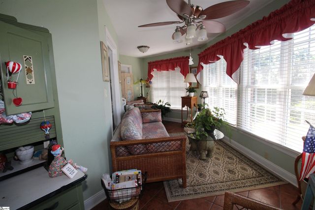 178 Tuscany Lane, Chesnee, SC 29323